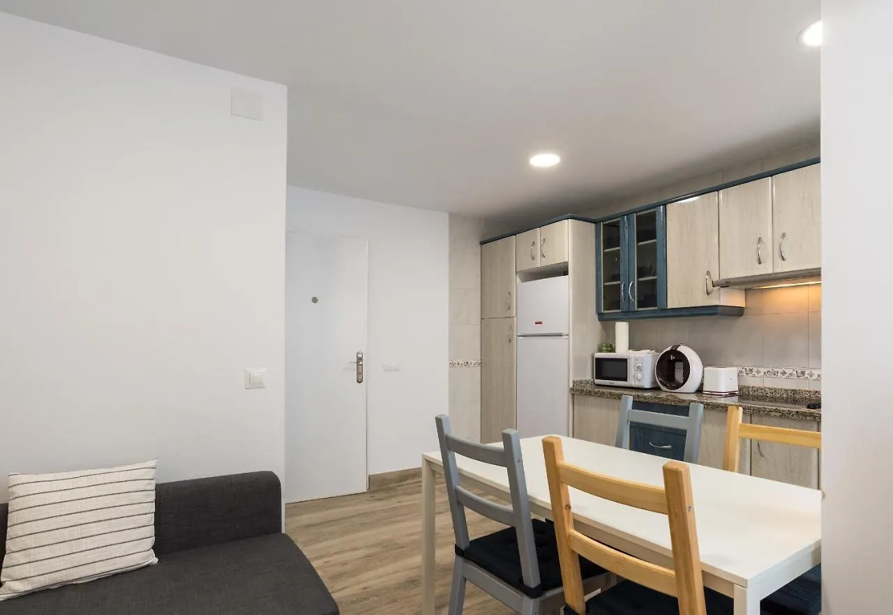 Homestay Cervantes Two Shared Hotel Malaga Spain
