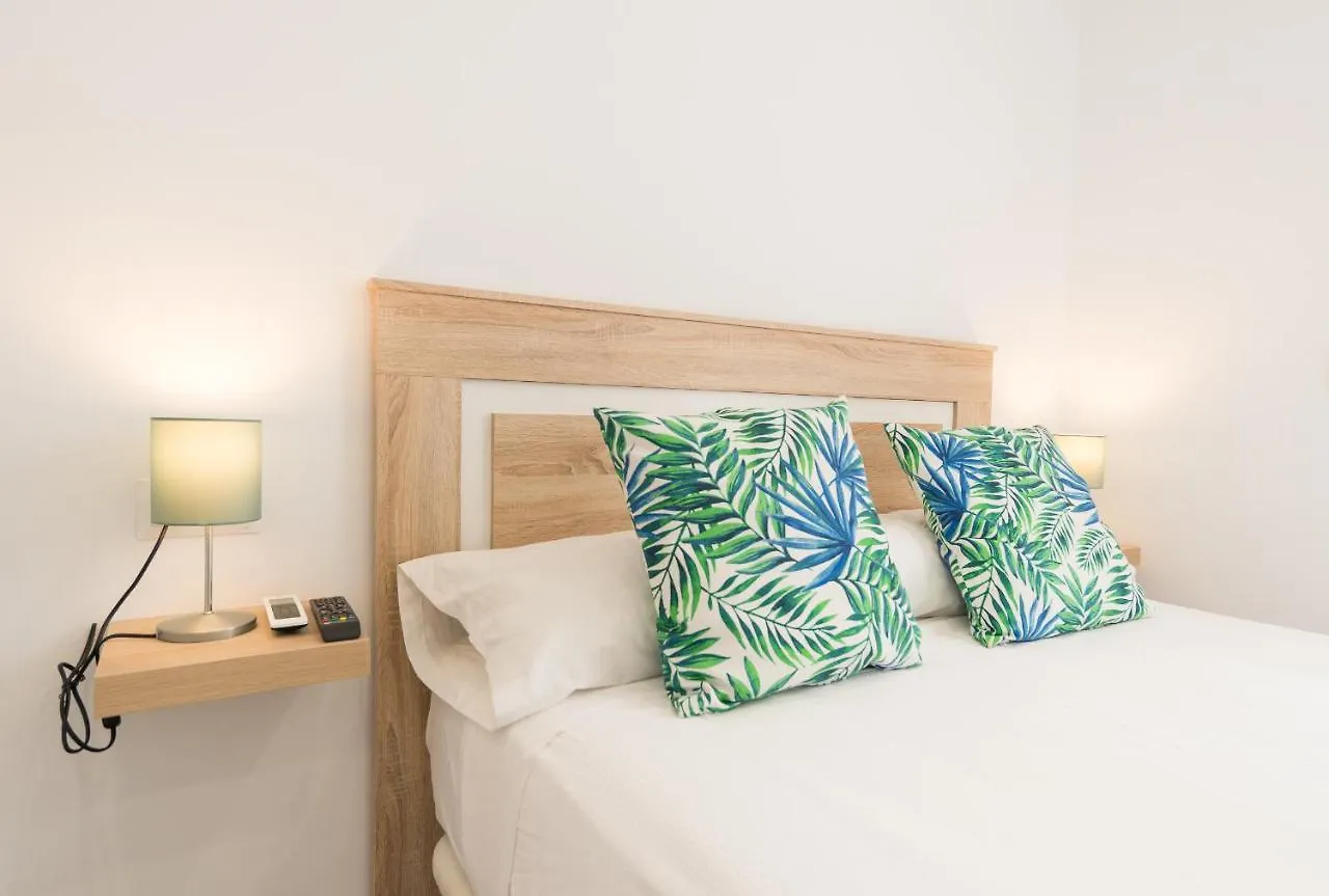 Homestay Cervantes Two Shared Hotel Malaga