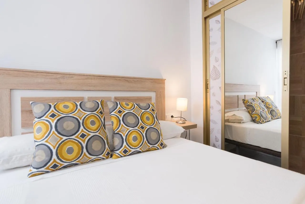 Cervantes Two Shared Hotel Malaga 0*,