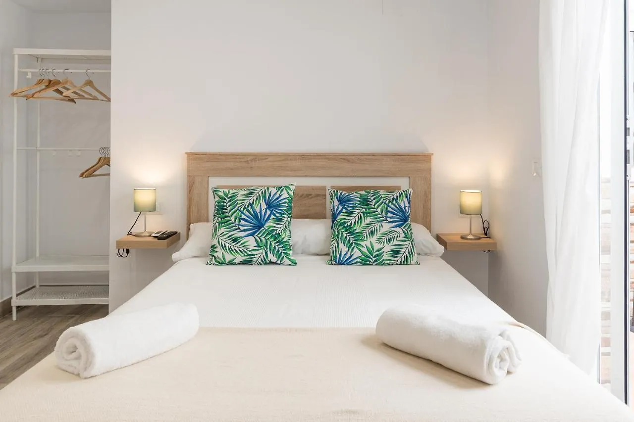 Cervantes Two Shared Hotel Malaga 0*,